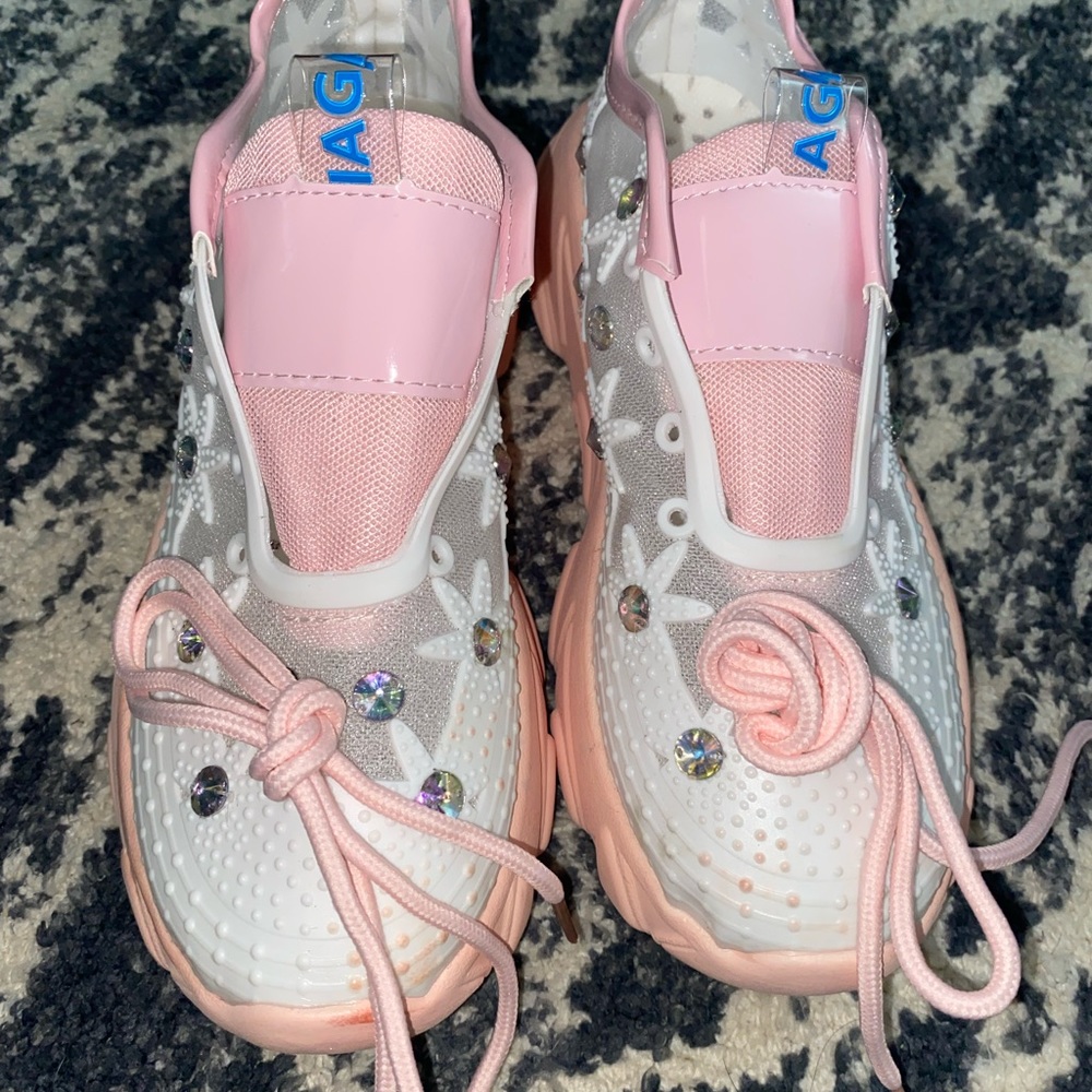 Nice school shoes